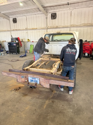 Auto Mechanic in Weatherford, Texas